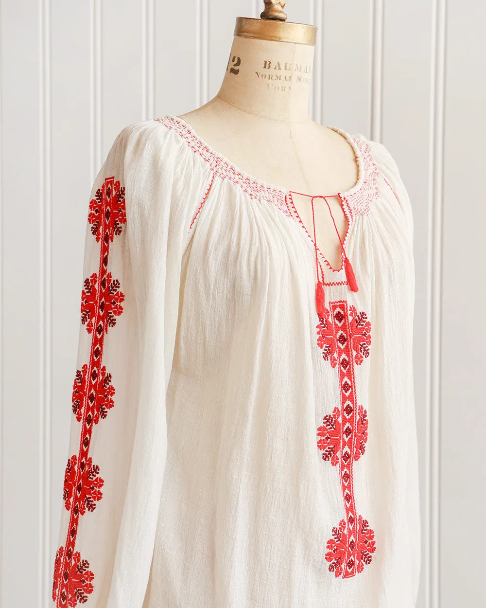 Anichka Embroidered Top