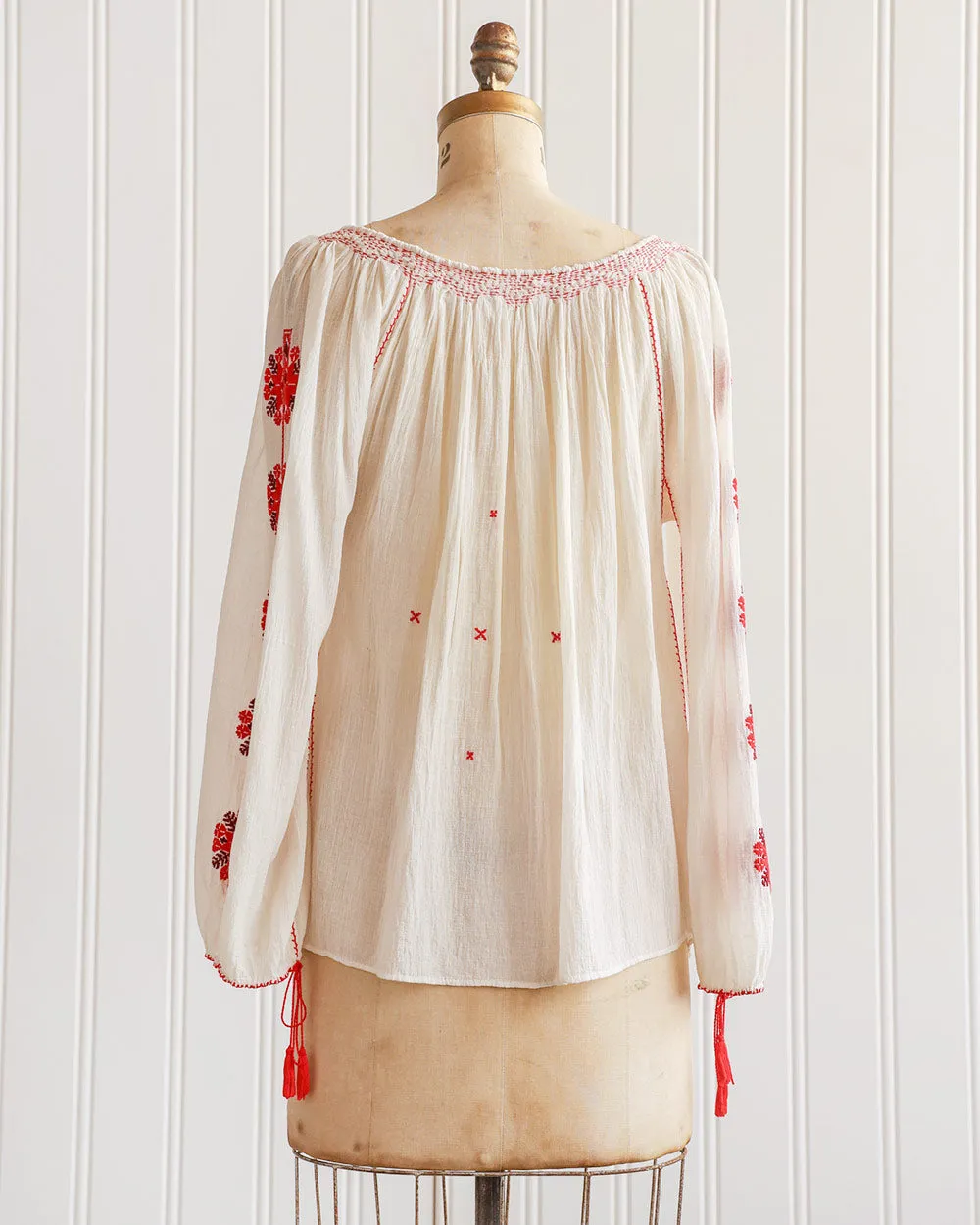 Anichka Embroidered Top