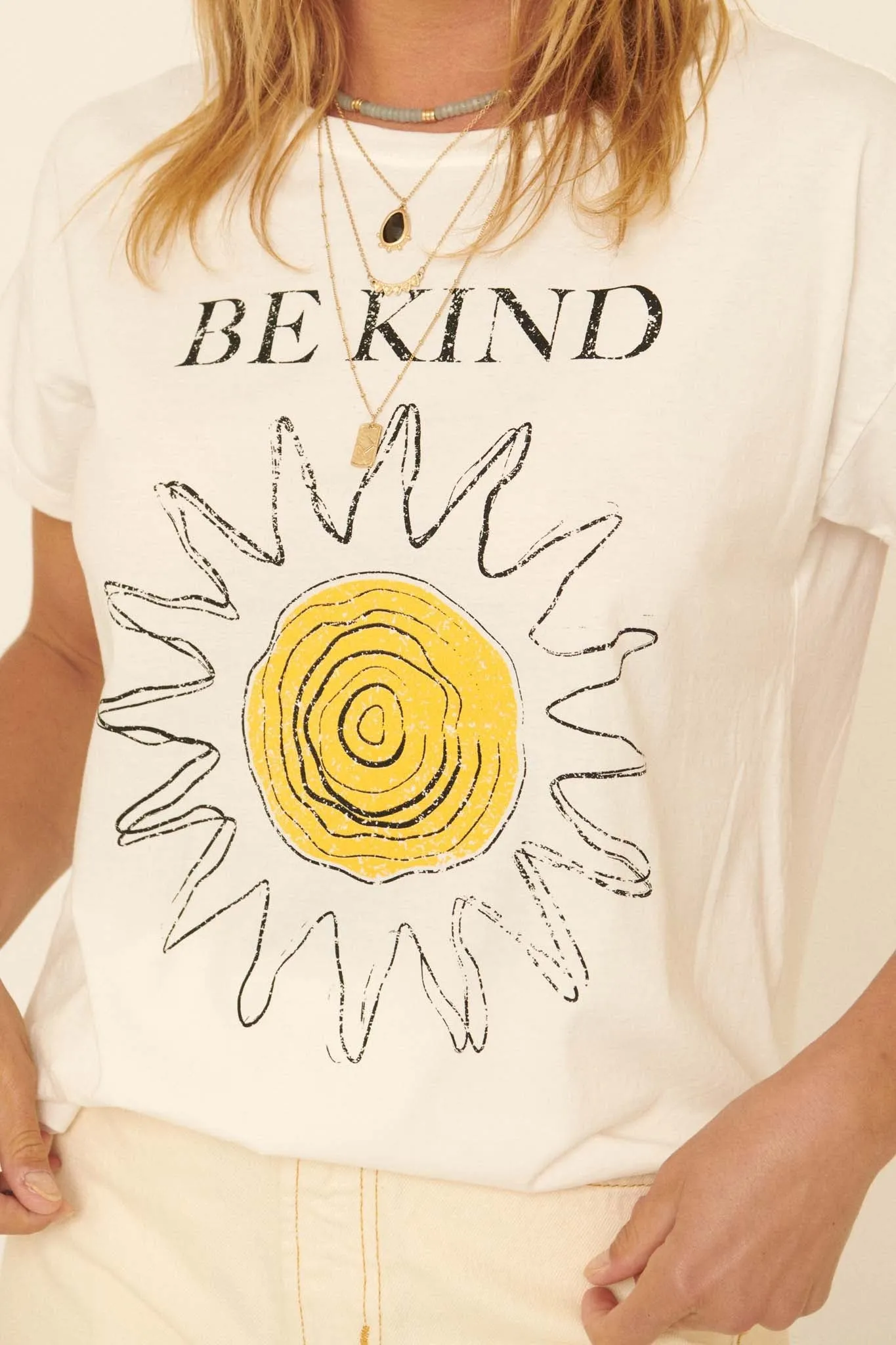 Be Kind Sun Art Vintage-Print Graphic Tee