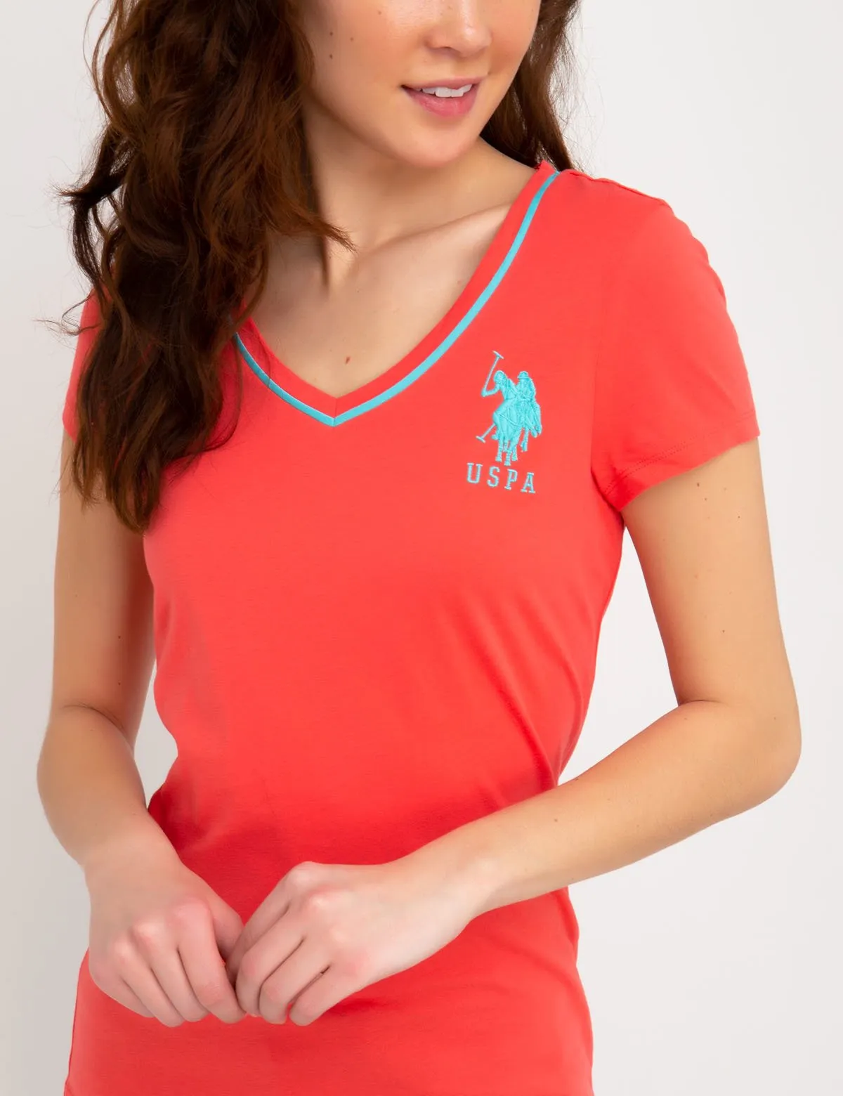 BIG LOGO NEON V-NECK TIPPED T-SHIRT