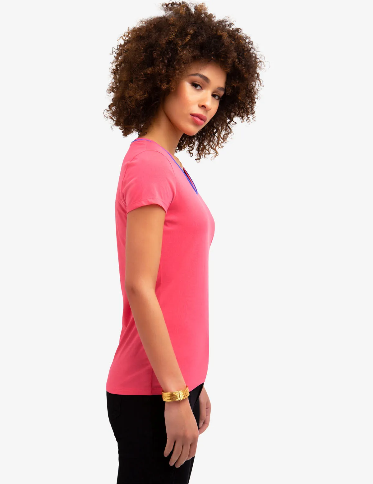 BIG LOGO NEON V-NECK TIPPED T-SHIRT