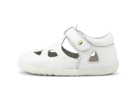 Bobux Zap Infant Boys Girls White Summer Shoe