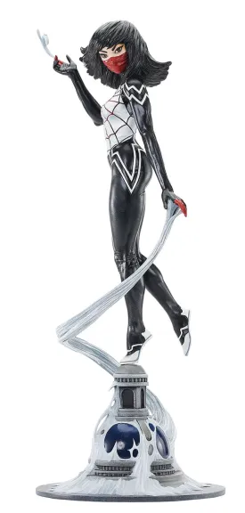 Diamond Select Toys Marvel Comic Premier Collection Silk 1/7 Statue