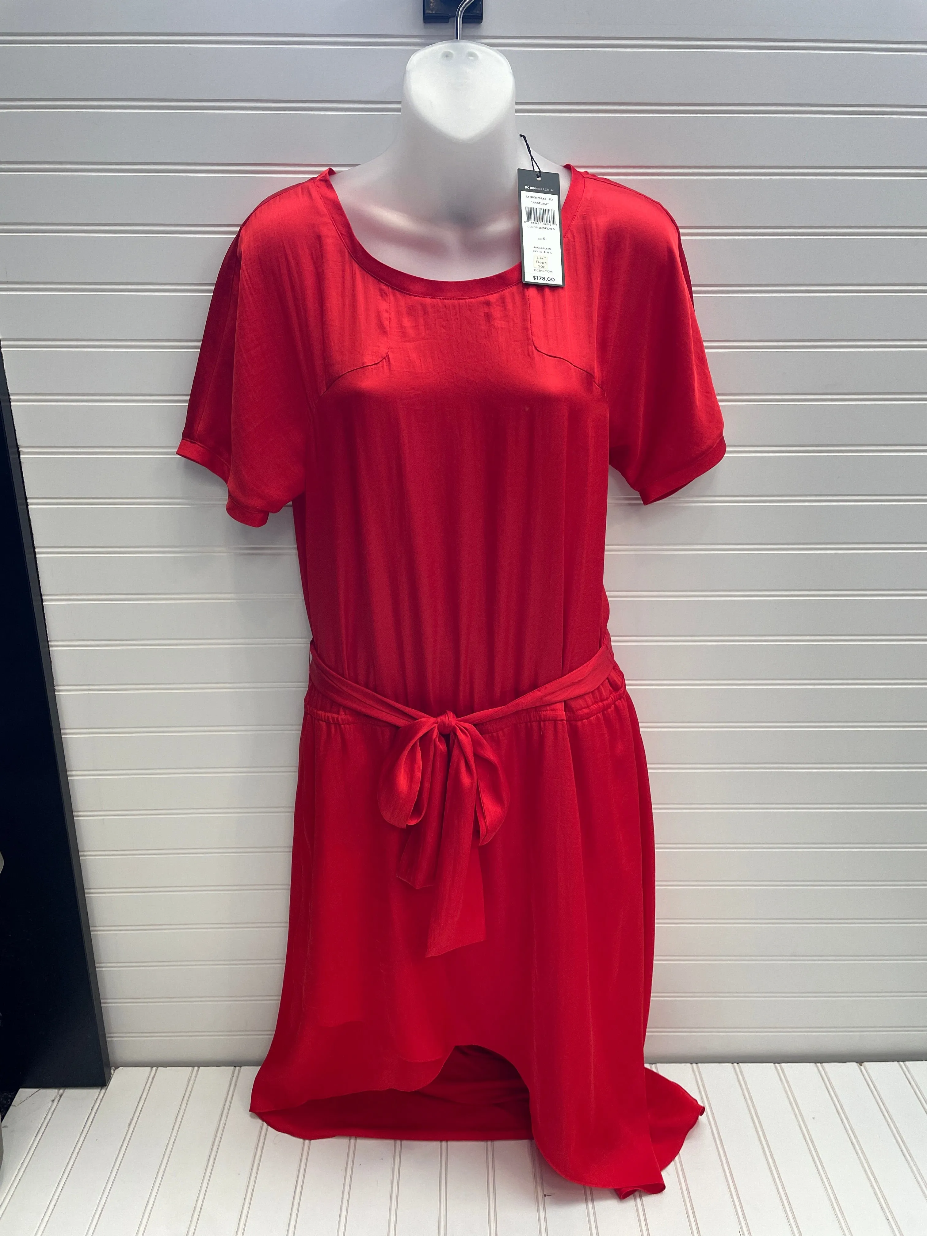 Dress Casual Short By Bcbgmaxazria  Size: S