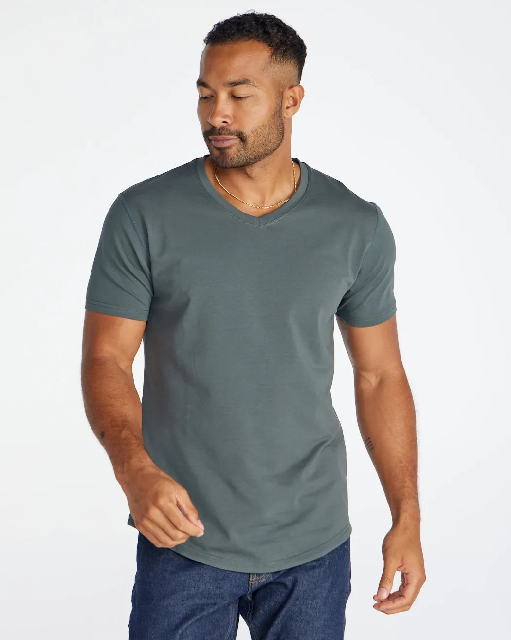 Drop-Cut V-Neck: LUX <!-- Size M -->