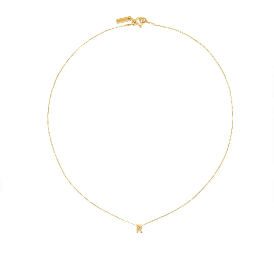 ESSENTIAL ARIAL LETTER NECKLACE