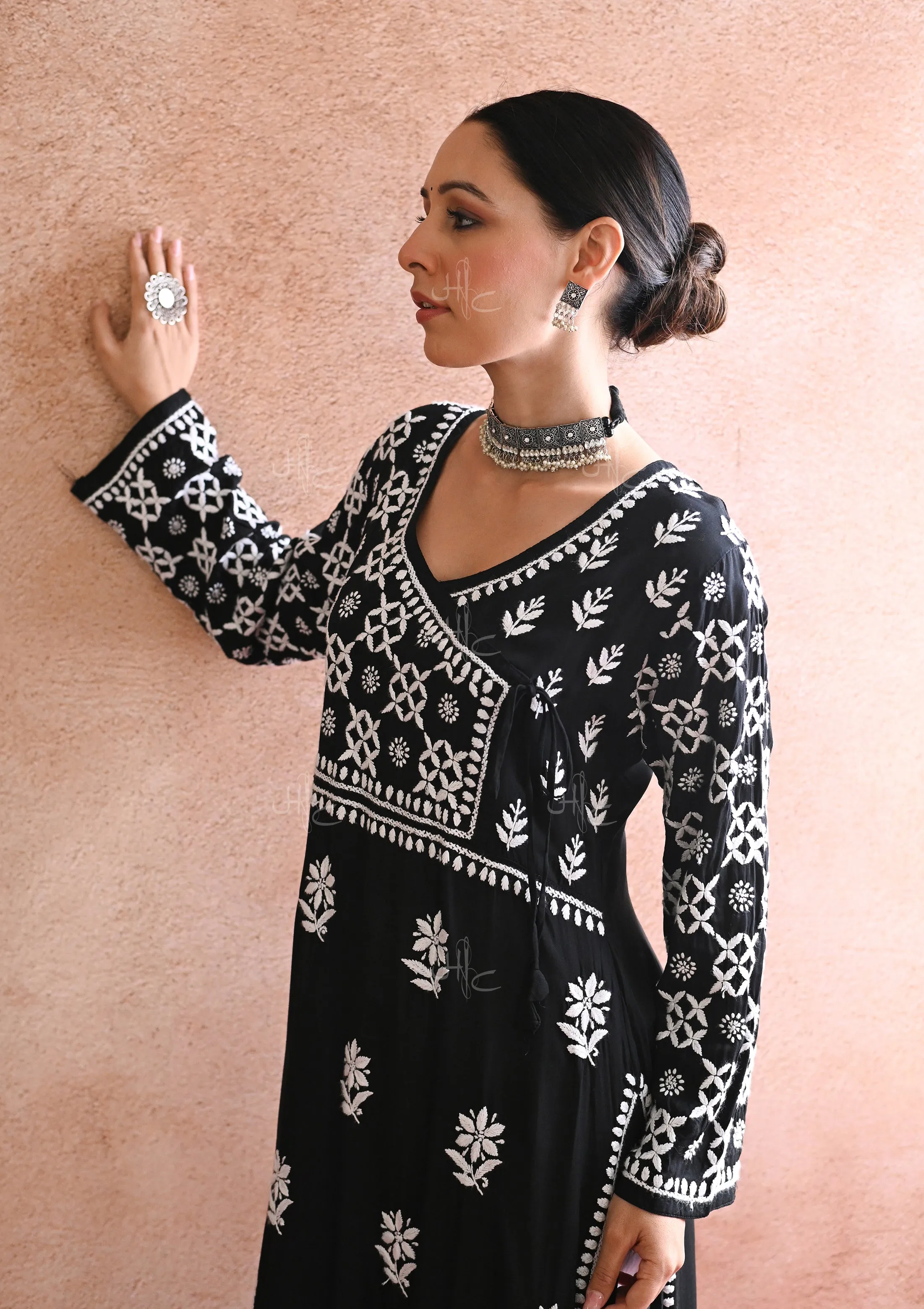 Kashish Chikankari Modal Straight Kurta