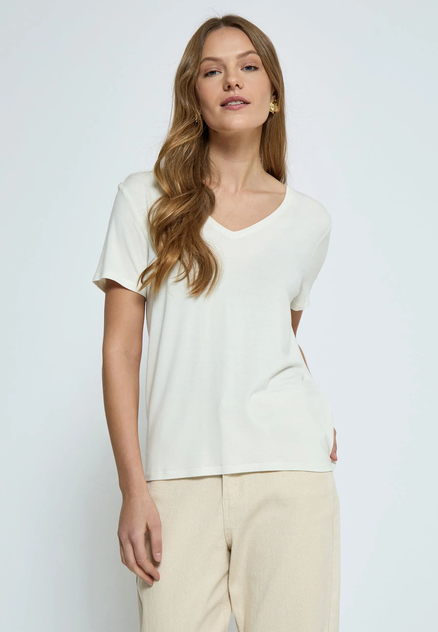 PC7582 Samantha V-Neck T-Shirt - Gardenina