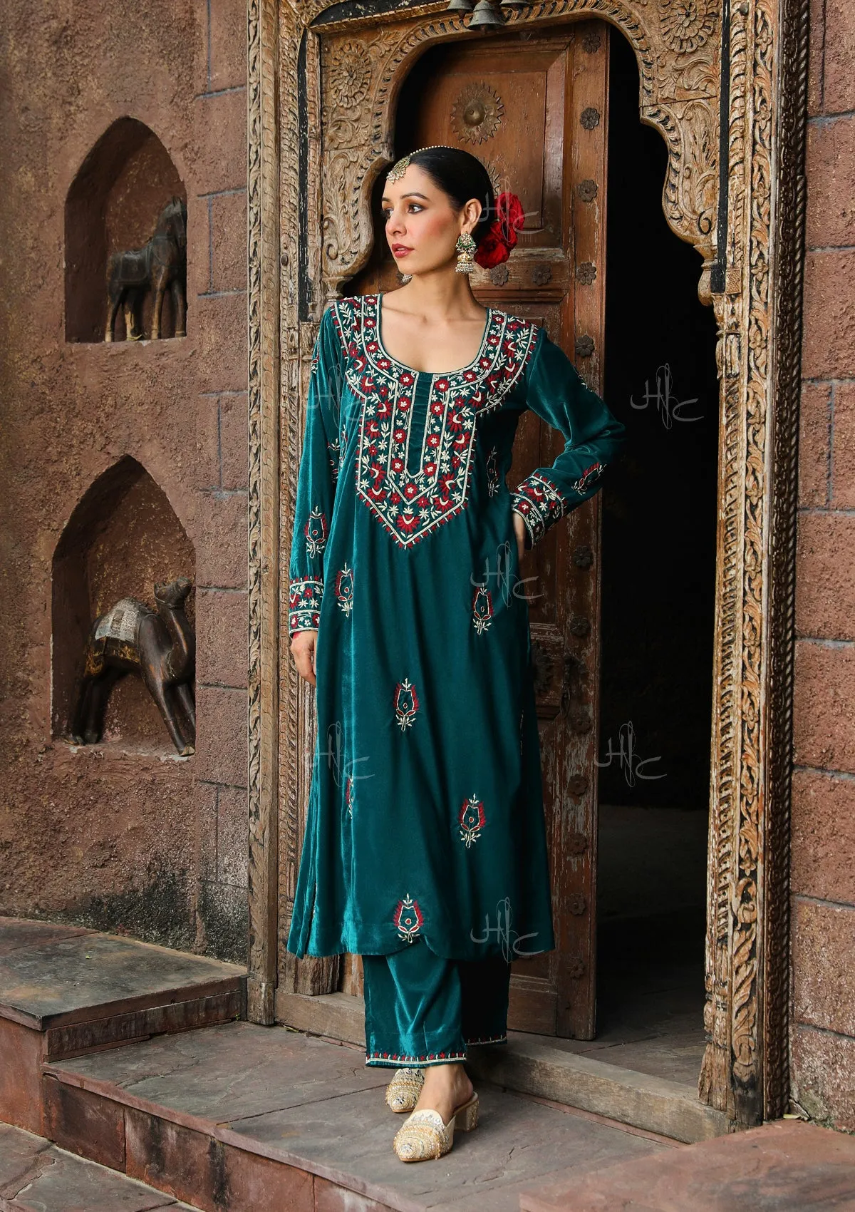 Rumi Embroidered Velvet Straight Kurta Set