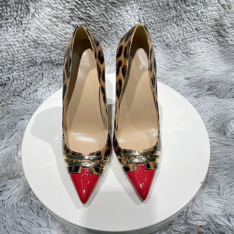 TEEK - Tipped Red Pumps