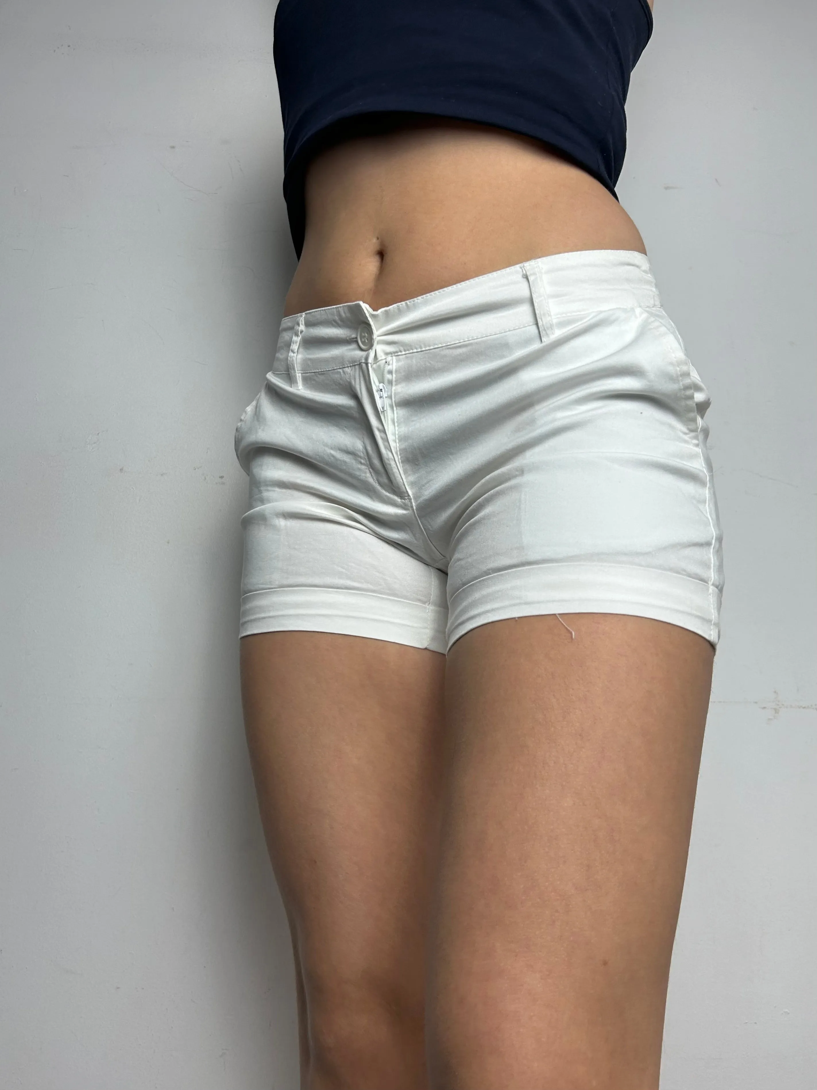 White cotton low rise mini/ micro office short (S/M)