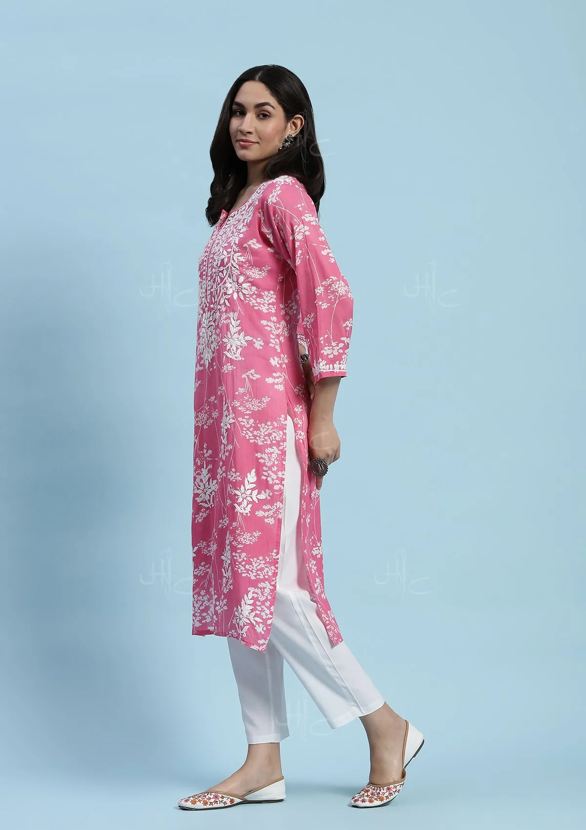 Zainab Chikankari Mulmul Straight Kurta