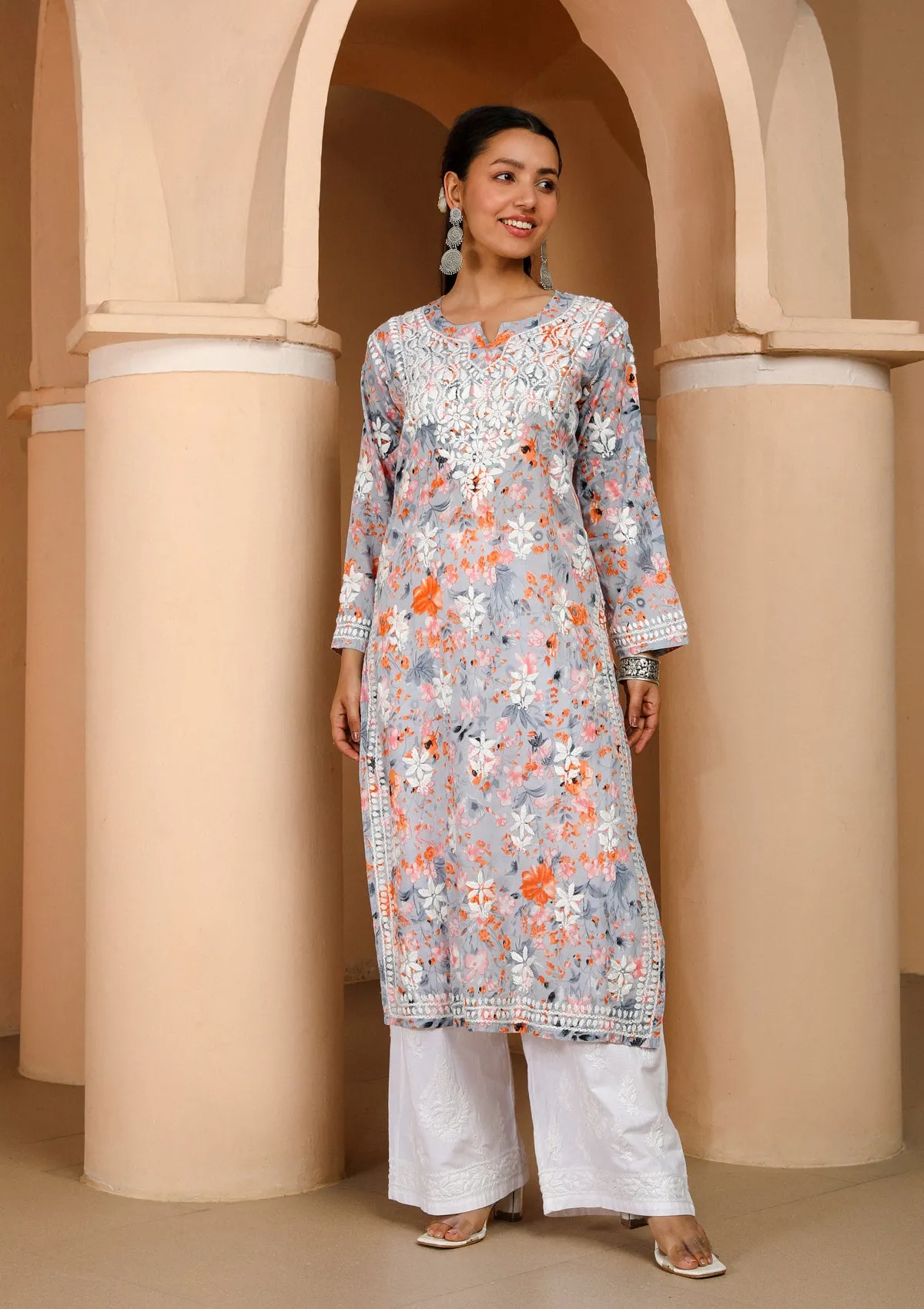 Zarah Chikankari Mulmul Straight Kurta